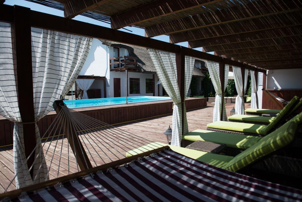 Doi Capitani Hotel Crisan  Exterior photo