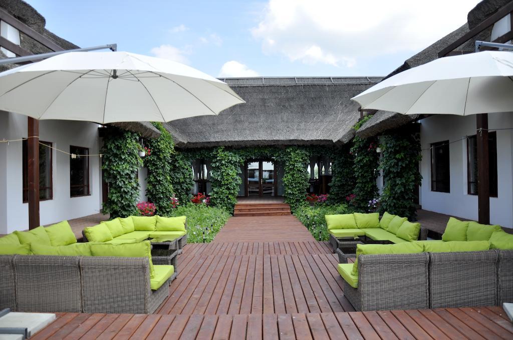 Doi Capitani Hotel Crisan  Exterior photo